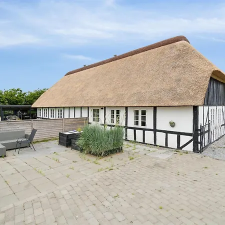 דירה Thessa - 900m From The Sea By Interhome יולסמינדה