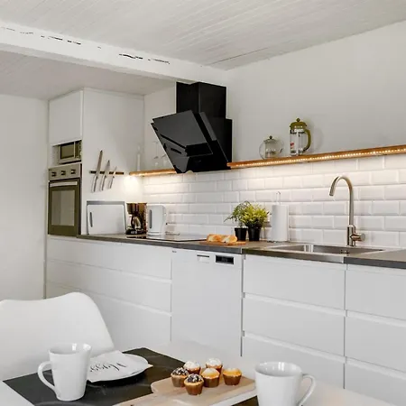 Leilighet Thessa - 900m From The Sea By Interhome *