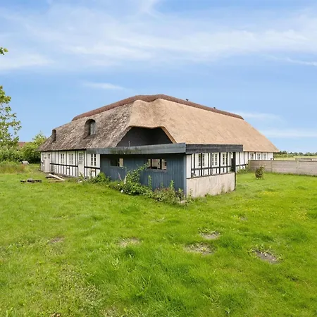 Leilighet Thessa - 900m From The Sea By Interhome *